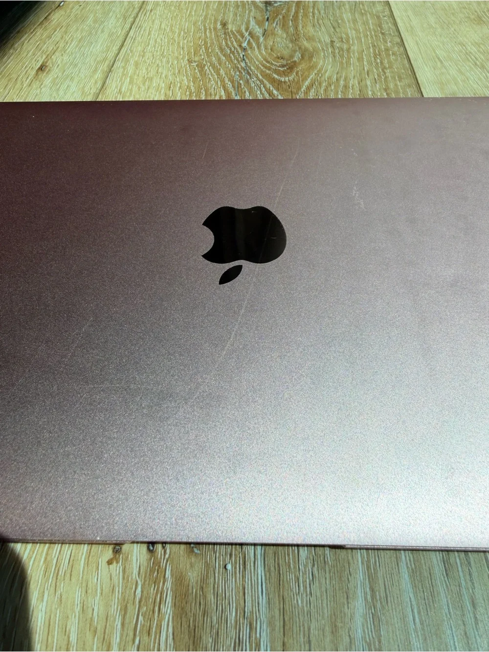 Apple MacBook Air 2016 version 12” rose gold